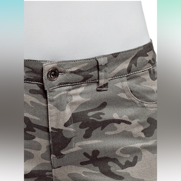 NWT, Women's Military-Style Jeans, Decorative Stitching, Ankle Zippers - Picture 5 of 8